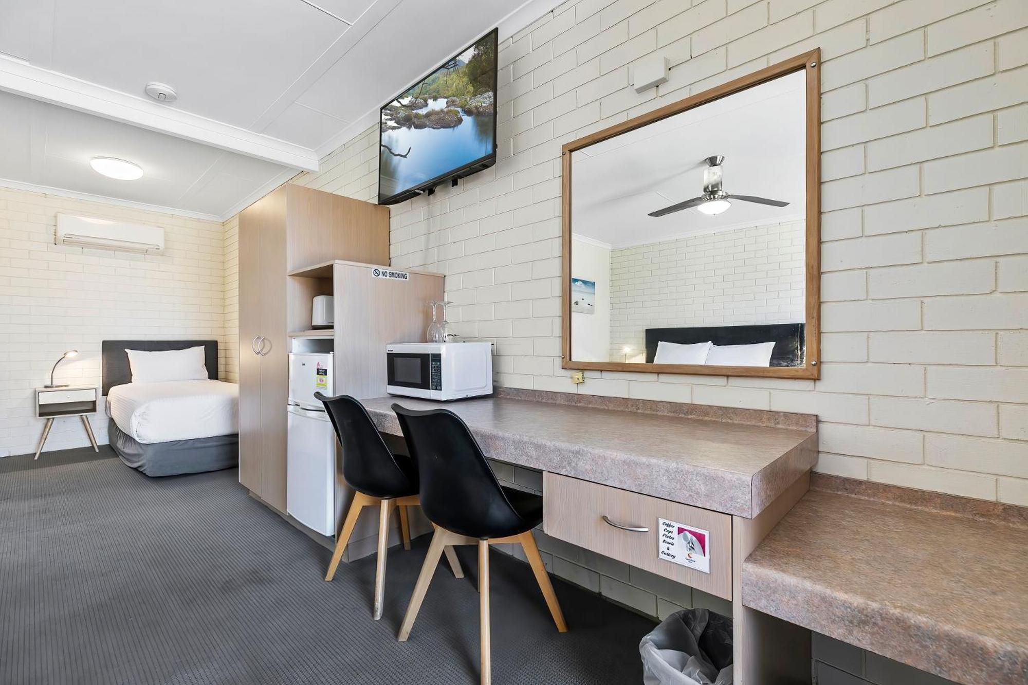 Comfort Inn On Main Херви Бей Екстериор снимка
